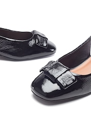 Moda in Pelle Ellm Bow Sling Back Court Black Heels - Image 4 of 4