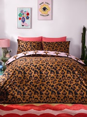 Eleanor Bowmer Pink Leopard Stars Print 180 Thread Count Duvet Cover and Pillowcase Set - Image 2 of 6