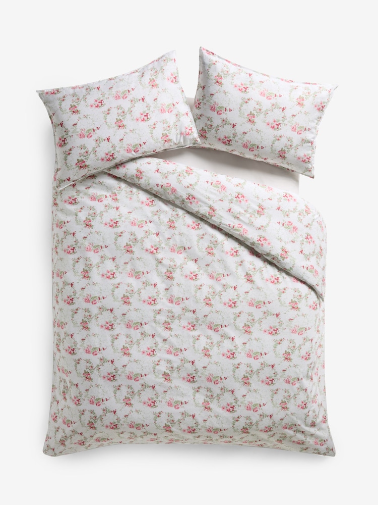 Shabby Chic by Rachel Ashwell® Twinkle Wreath Christmas Duvet Cover and Pillowcase Set - Image 1 of 5