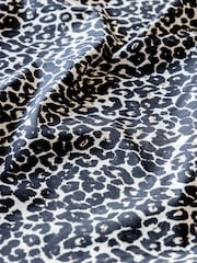 Rockett St George Snow Leopard 180 Thread Count Fitted Sheet - Image 2 of 4