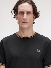 črna - Majica s kratkimi rokavi in obrobo Fred Perry - Slika 4 iz 5