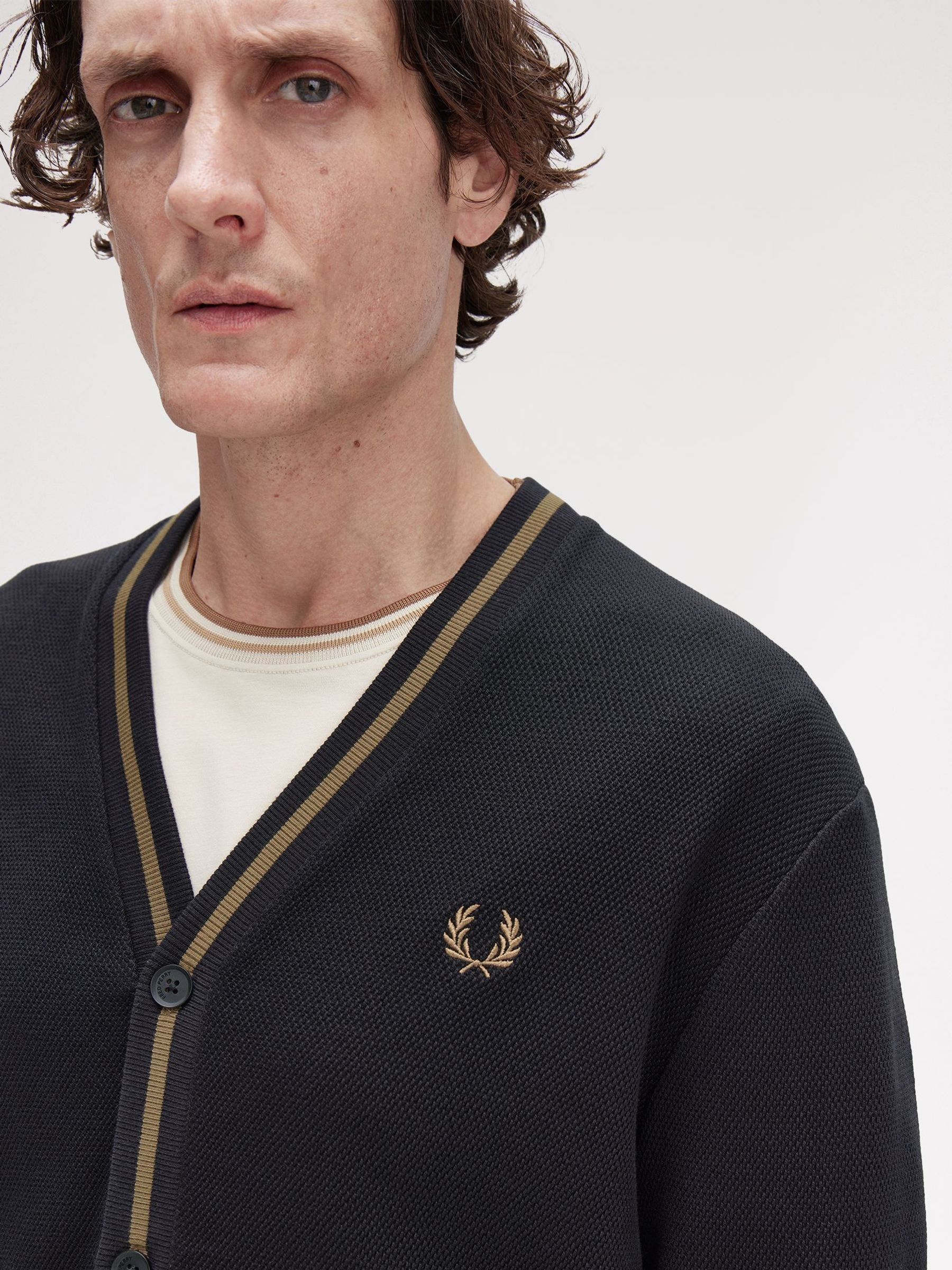 Satın al Fred Perry Uçlu Pique Dokulu Siyah Hırka Next Turkey