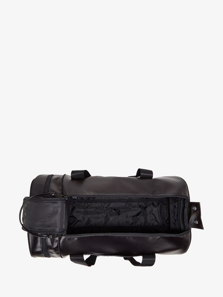 Fred Perry Tonal Classic Barrel Black Bag - Image 2 of 3