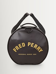 Fred Perry Tonal Classic Barrel Black Bag - Larawan 3 ng 3