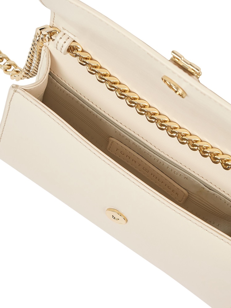 Tommy Hilfiger White Heritage Mini Cross-Body Bag With Chain - Image 2 of 5