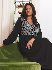 Live Unlimited Black Curve Embroidered Viscose Crinkle Dress - Image 1 of 5