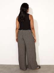 Live Unlimited Black Curve Geo Print Drawstring Trousers - Image 4 of 4