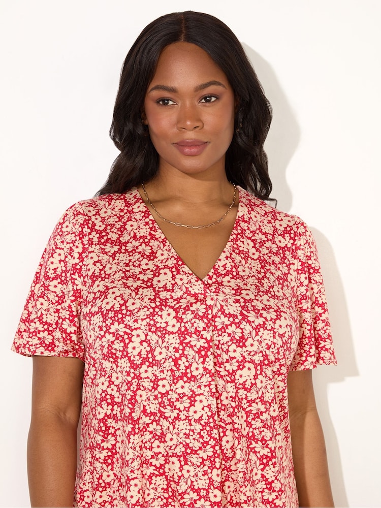 Live Unlimited Red Curve Ditsy Print Pleat Front Flutter Sleeve Top - Image 4 of 4