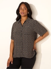 Live Unlimited Curve Geo Print Short Sleeve Shirt - Imagen 1 de 6