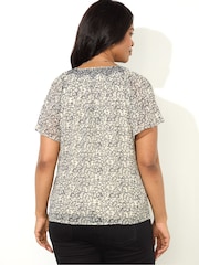 Live Unlimited Curve Stone Ditsy Smocked Blouse - Imagen 4 de 4
