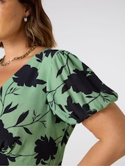 Live Unlimited Green Curve Floral Print Twist Front Dress - Image 2 of 5