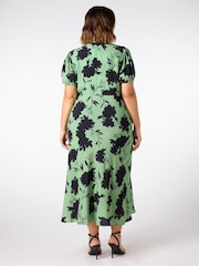 Live Unlimited Green Curve Floral Print Twist Front Dress - Image 3 of 5