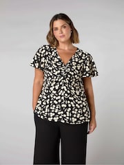 Live Unlimited Black Curve Print Ruched Flutter Sleeve Top - Image 2 of 4