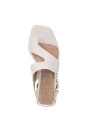Blanco - Naturalizer Regular Fit Audra Slingback Sandals - Imagen 5 de 7