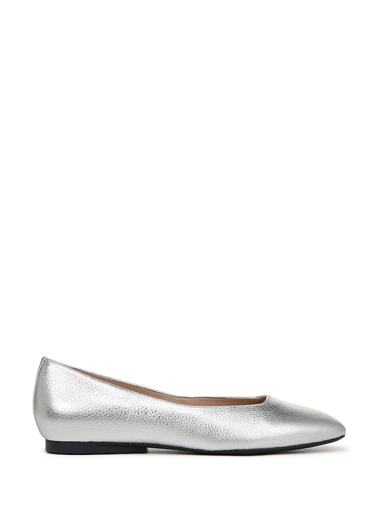 Plateado - Naturalizer Wide Fit Chelsea Ballet Flats - Imagen 1 de 6 Plateado - Naturalizer Wide Fit Chelsea Ballet Flats - Imagen 1 de 6