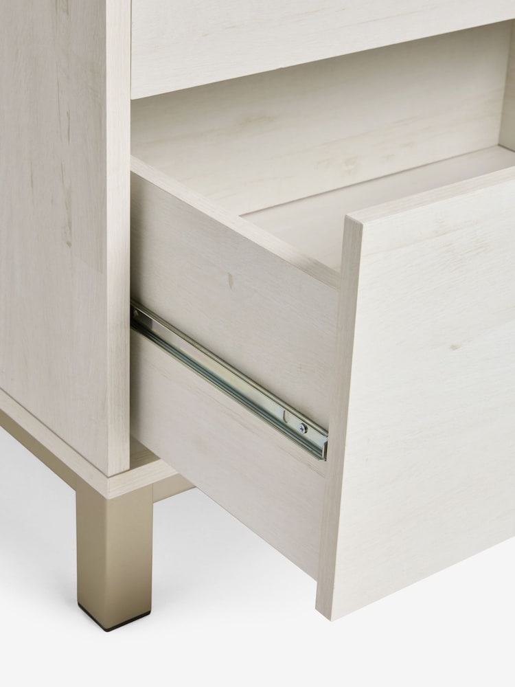 White Bronx Oak Effect Triple, 4 Drawers Wardrobe - Image 5 of 5