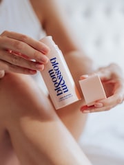 Bloom & Blossom Legs Eleven Cooling Serum 100ml - Image 2 of 5