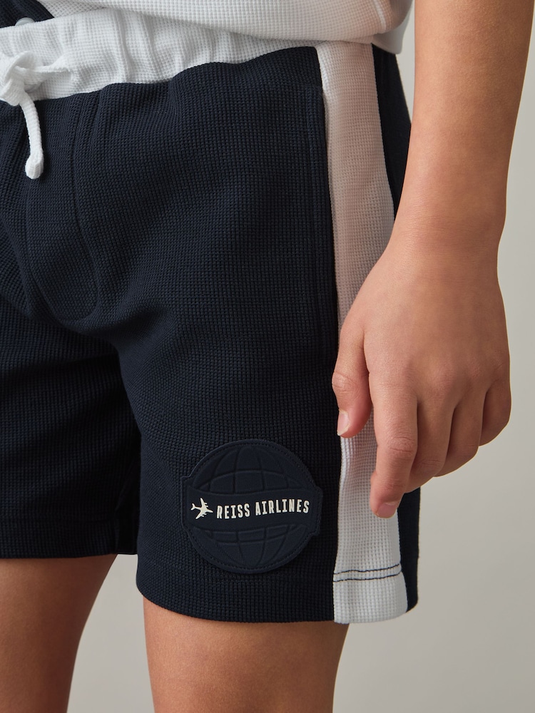 Off White/marineblauw - Reiss Cane Cotton Waffle-Knit Badge Shorts - Image 3 of 4