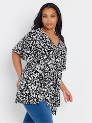 Yours Curve Abstract Wrap Textured Top - Imagen 1 de 5