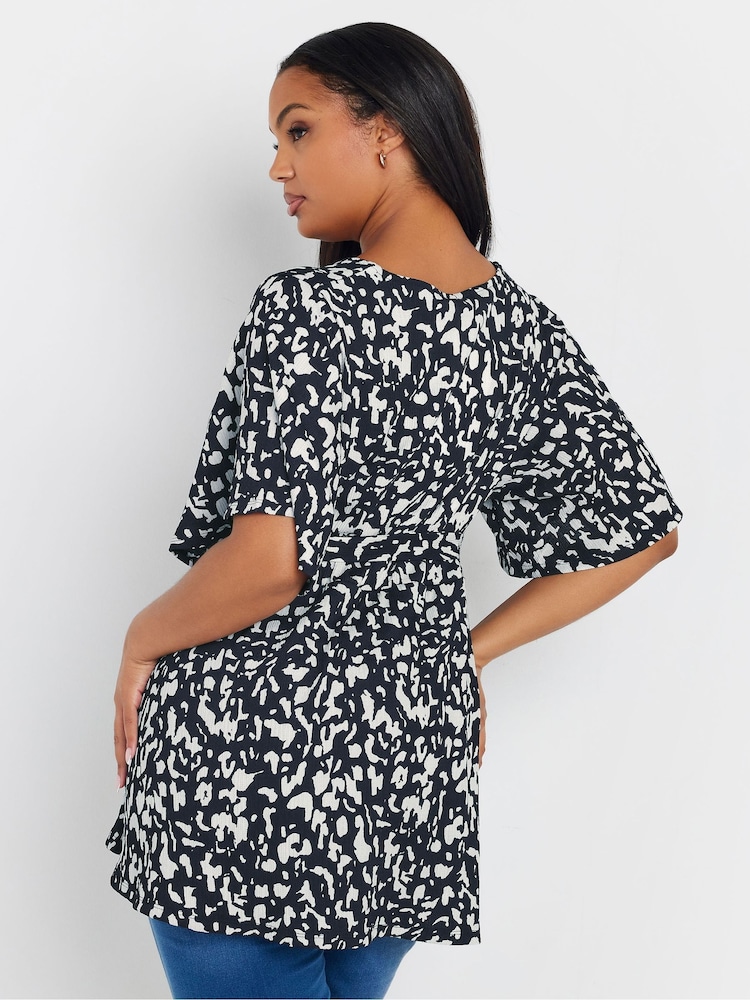 Yours Curve Abstract Wrap Textured Top - Imagen 2 de 5