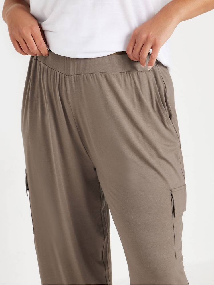 Yours Curve Brown Cargo Harem Trousers - Image 4 of 5