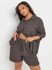 Marrón - Yours Curve Texutre Coord Pull-On Shorts - Imagen 6 de 10