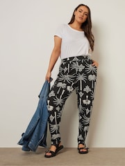 Yours Curve Black Double Pleat Harem Trousers - Image 2 of 5