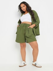 Yours Curve Green Texutre Coord Pull-On Shorts - Image 2 of 8
