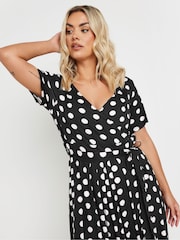 Yours Curve Dot Maxi Wrap Dress - Image 4 of 5