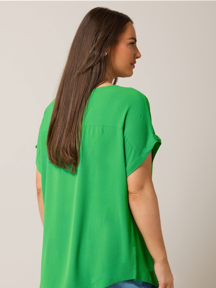 Yours Curve Green Turn Back Button Detail Blouse - Image 2 of 5 Yours Curve Green Turn Back Button Detail Blouse - Image 2 of 5