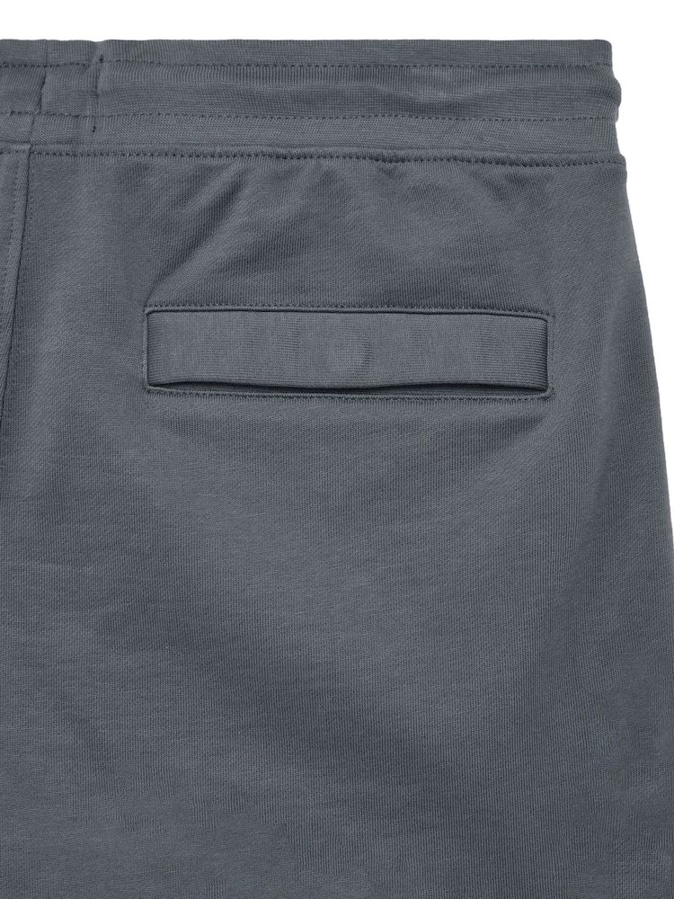 Серый - Weekend Offender Hawkins Zip Pocket Shorts - Image 6 of 6