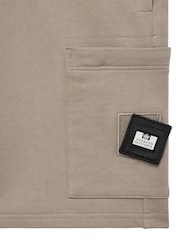 Коричневый - Weekend Offender Hawkins Zip Pocket Shorts - Image 6 of 6