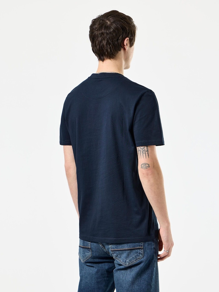Weekend Offender Cannon Beach Badge T-Shirt - Bild 2 von 5