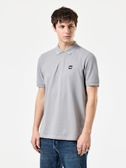 Weekend Offender Caneiros Classic Badge Polo Shirt - صورة 1 من 5