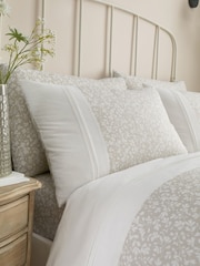 Dreams & Drapes Tess Easy Care Duvet Cover Set - Изображение 2 из 3