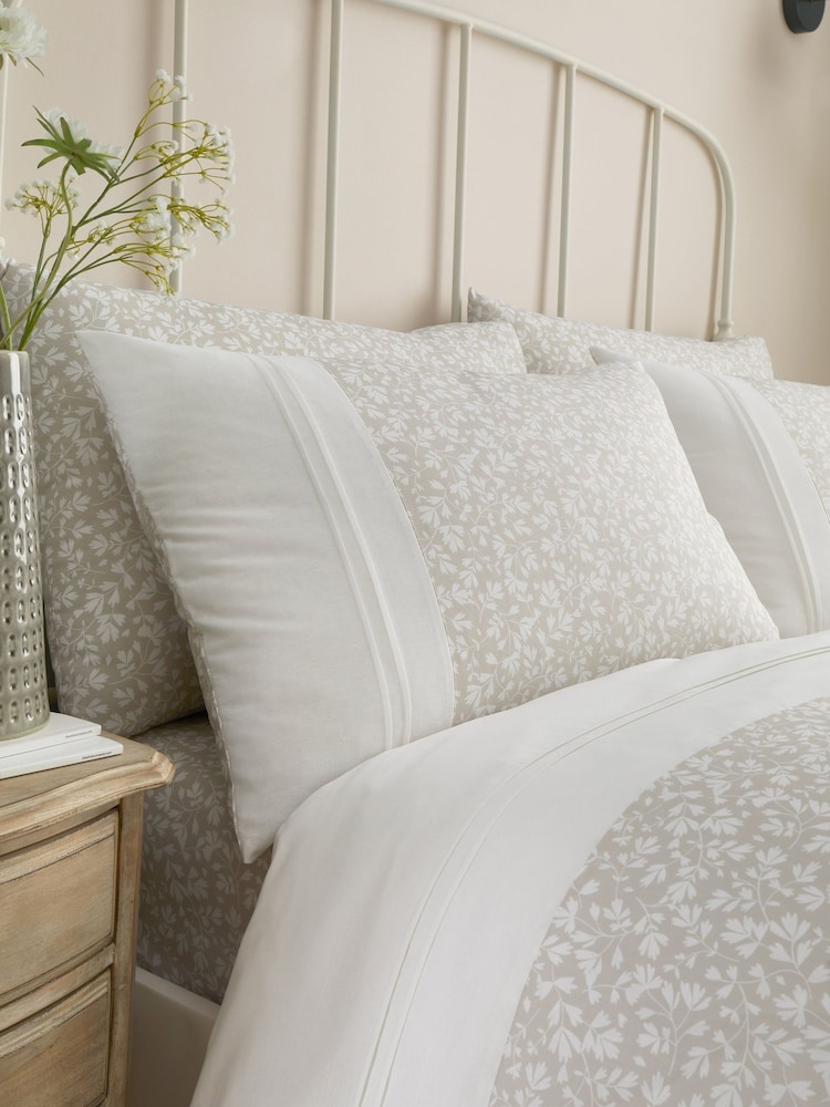 Dreams & Drapes Tess Easy Care Duvet Cover Set - Изображение 2 из 3