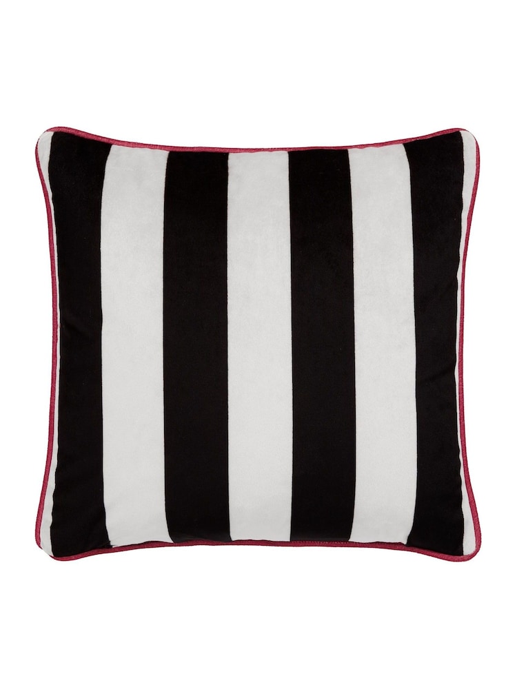 Laurence Llewelyn-Bowen Lime Hiyah Hydrangea Velvet Filled Cushion - Image 3 of 3