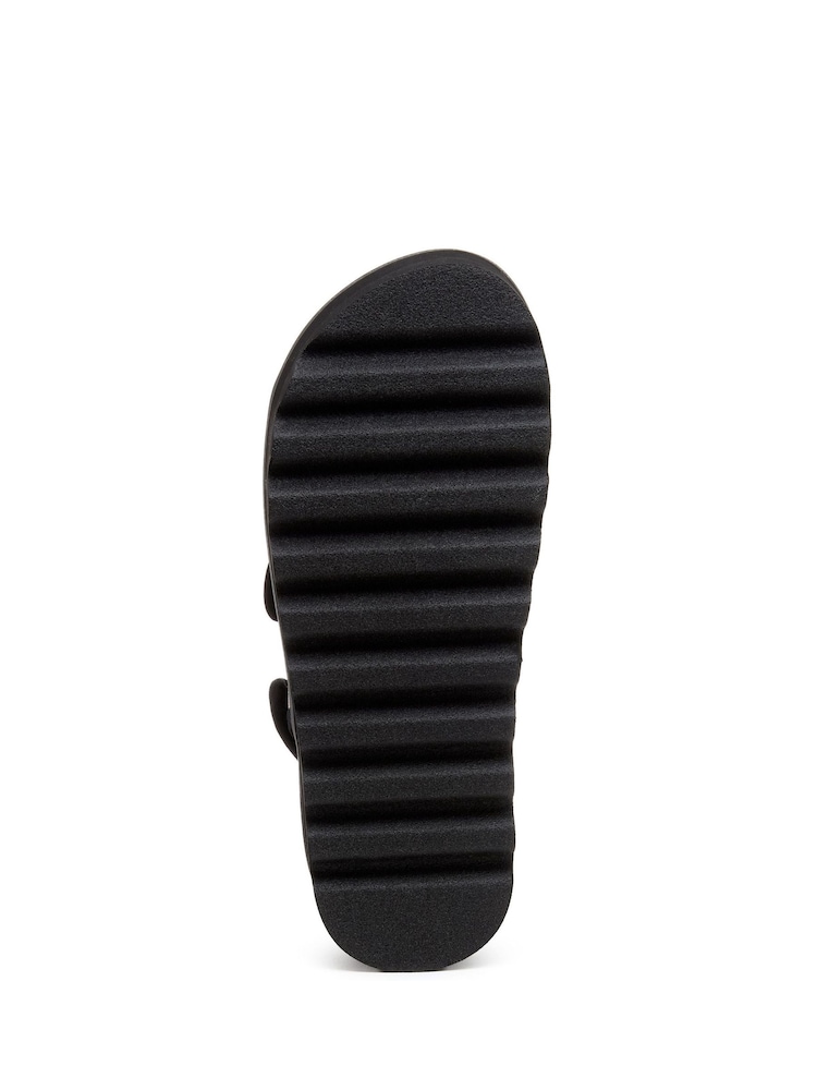 Rocket Dog Animal Print Balmy Dexter Leopard 100% Cotton Sandals - Image 2 of 7 Rocket Dog Animal Print Balmy Dexter Leopard 100% Cotton Sandals - Image 2 of 7
