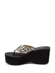 Rocket Dog Animal Leopard Print Crush Leon Fabric Flip Flops - Image 5 of 7