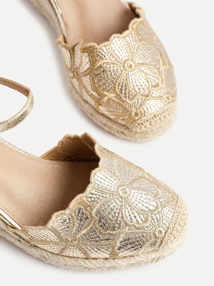 Linzi Gold Florentina Wedge Sandals with Floral Embroidery - Image 5 of 5