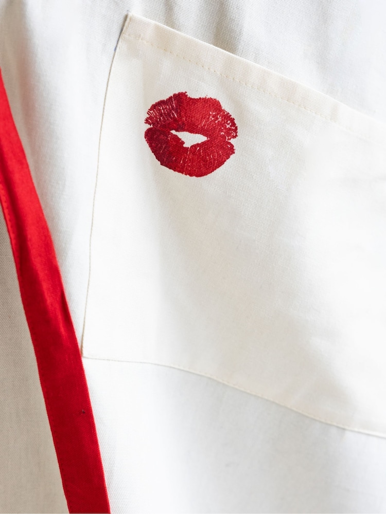 Rockett St George Red Lipstick Apron - Image 5 of 5
