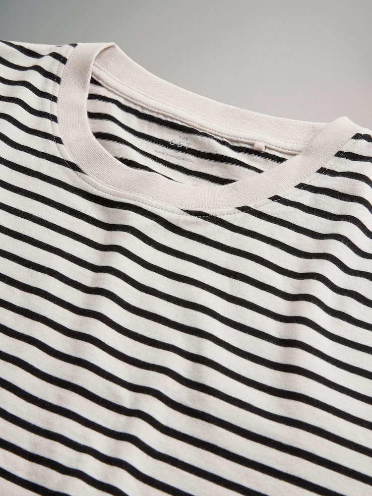 The Set Black / Dark Khaki / Light Green / Stripe 4 Pack Regular Short Sleeve T-Shirts - Image 20 of 20 The Set Black / Dark Khaki / Light Green / Stripe 4 Pack Regular Short Sleeve T-Shirts - Image 20 of 20