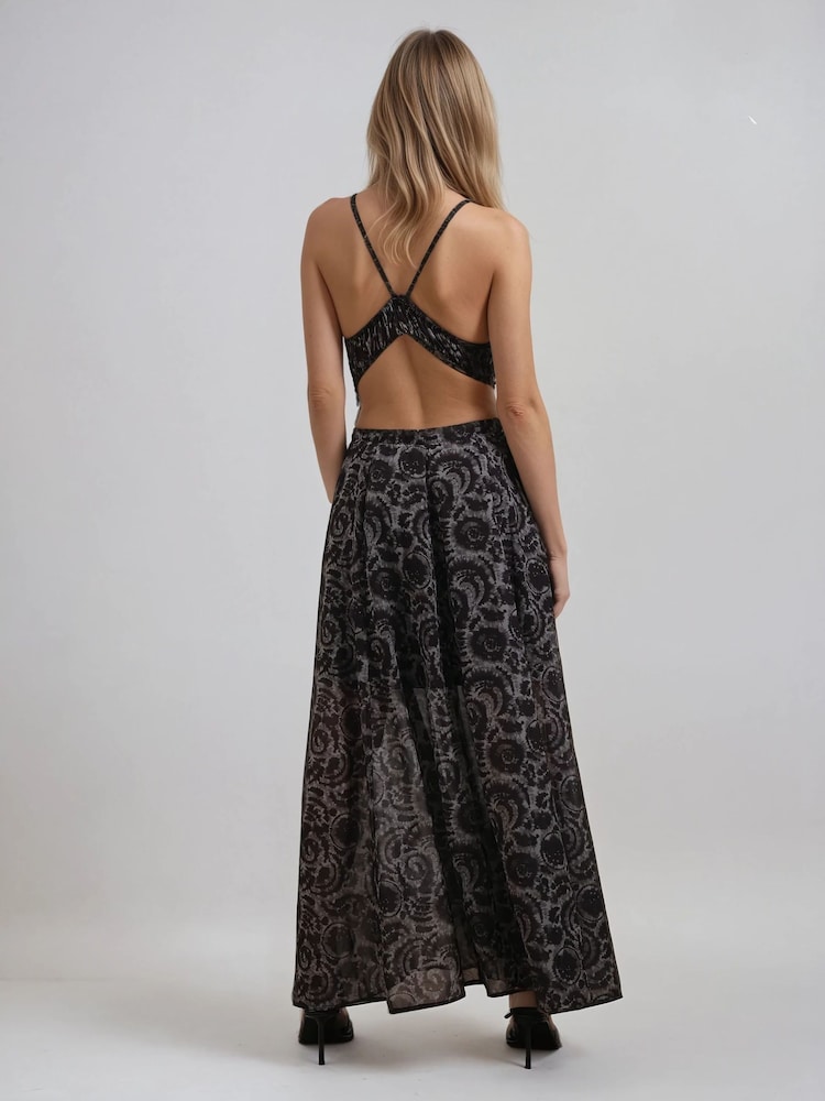 Religion Gigi Maxi Dress With Open Back In Dark Tie Dye Print - Bild 2 von 6 Religion Gigi Maxi Dress With Open Back In Dark Tie Dye Print - Bild 2 von 6