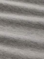 Gris - Camiseta de manga corta de punto CloseKnit con cuello redondo de Gap - Imagen 5 de 5