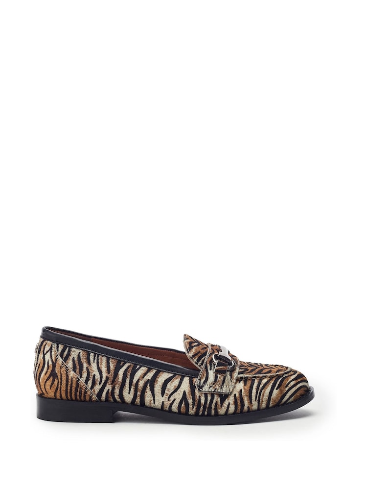 Animal - Moda in Pelle Elarra Mocassins planos com acabamento em bridão - Imagem 1 de 4 Animal - Moda in Pelle Elarra Mocassins planos com acabamento em bridão - Imagem 1 de 4
