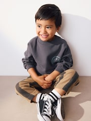 Schwarz/Braun - Sweatshirt and Patterned Joggers Set (3mths-7yrs) - Bild 2 von 9