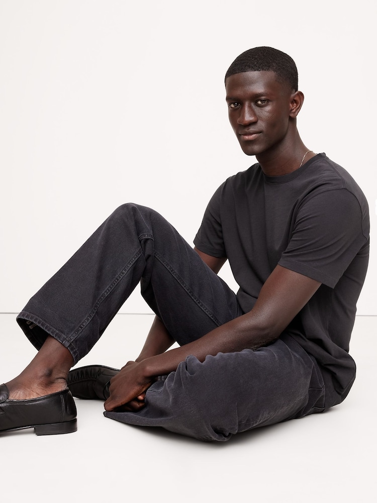 Черный - Banana Republic Lightweight Cotton Crew-Neck T-Shirt - Image 1 of 4
