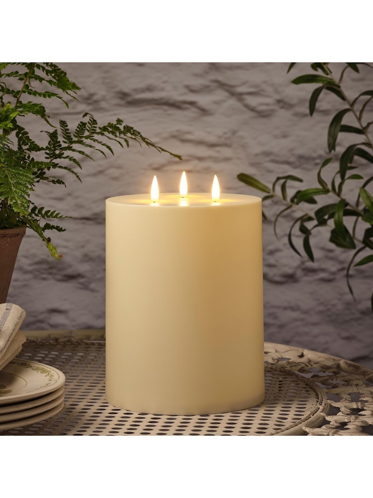 Lights4fun Natural 20cm 3 Wick Solar Truglow Candle - Image 2 of 2