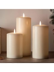 Lights4fun Natural TruGlow® LED Chapel Candle 25cm - Image 4 of 5