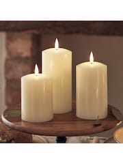 Lights4fun Natural TruGlow® Rechargeable LED Pillar Candle Trio - Image 4 of 5